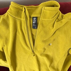 Men’s Mountain  Hardwear Fleece NWOT Quarter-Zip